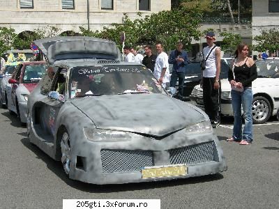 205-uri de dincolo - drone - 205 modificat