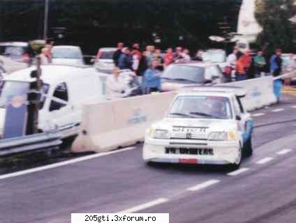 205 in actiune. - turbojack - 205 modificat