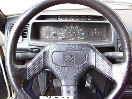 Borduri,ceasuri,butonase si volane... - Bordul unui 205 cabrio CJ 1.1 - 205 modele si dotari