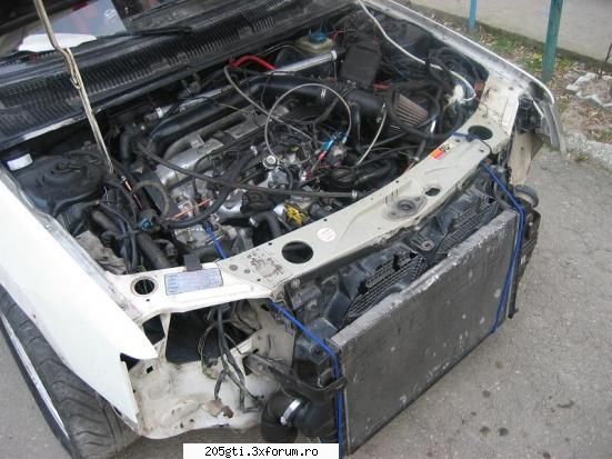 SUPER MOTOR 2,0 turbo pe 205 meu .. - vor urma modificariel estetice ,,, bara masca si - 205 modificat